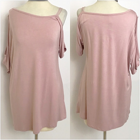 Edgy Sassy Blush Strappy Shoulder Top SM - Picture 5 of 6